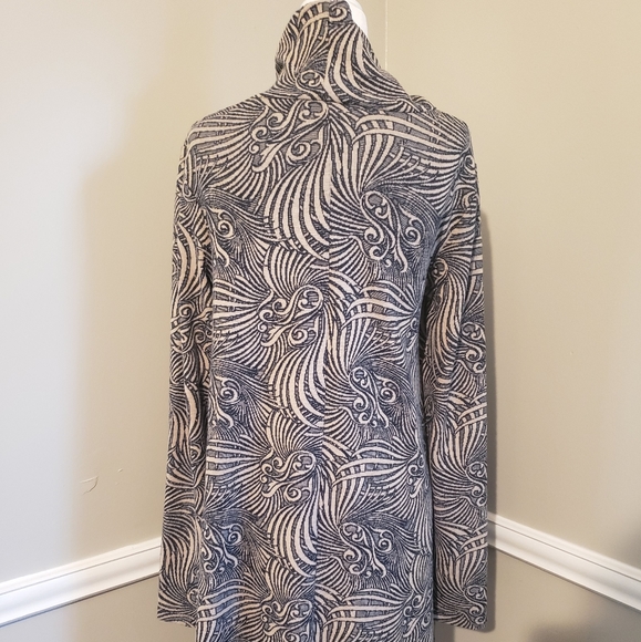 SLE by melin kozan Tunic - Picture 6 of 7